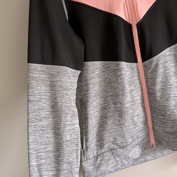 H&M hooded long sleeve fleece jacket - Picture 3 of 7